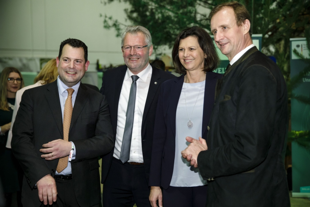 AGDW-Präsidenten mit Alois Gerig, MdB und Landtagspräsidentin Ilse Aigner